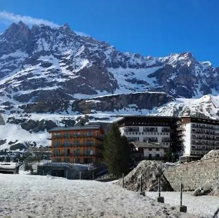 In Bella Vista Ai Piedi Del Cervino Daire
